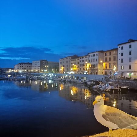Апартаменты Residenza Vittoria Ливорно Экстерьер фото